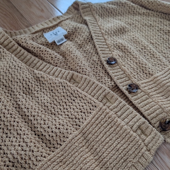 Billabong Women's Cropped Tan Cardigan - Picture 2 of 3